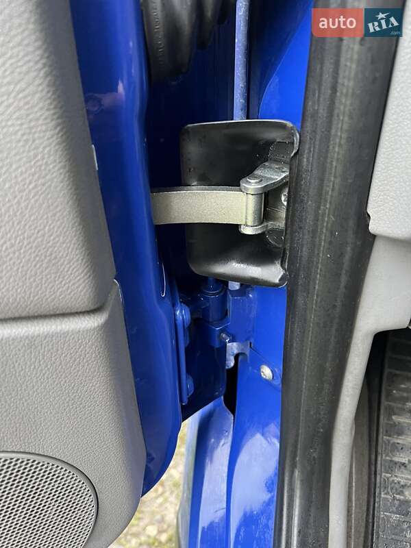 Евакуатор Mercedes-Benz Sprinter 2011 в Косові