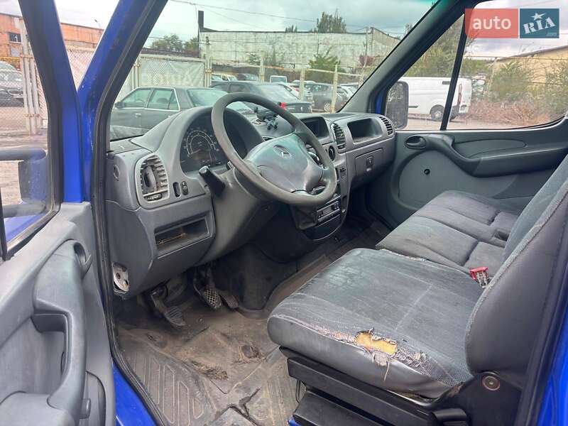 Мікроавтобус вантажний (до 3,5т) Mercedes-Benz Sprinter 2003 в Запоріжжі фото 13 Мікроавтобус вантажний (до 3,5т) Mercedes-Benz Sprinter 2003 в Запоріжжі
