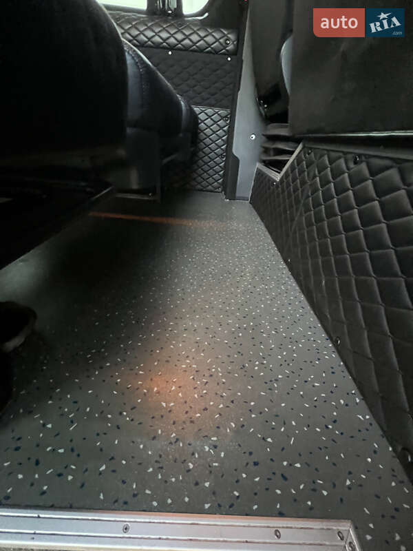 Микроавтобус Mercedes-Benz Sprinter 2019 в Хусте фото 29 Микроавтобус Mercedes-Benz Sprinter 2019 в Хусте