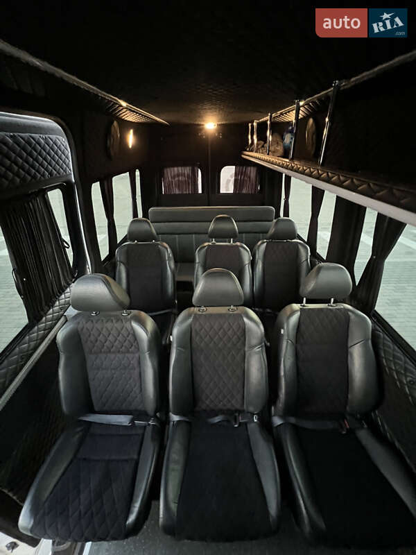 Микроавтобус Mercedes-Benz Sprinter 2019 в Хусте фото 74 Микроавтобус Mercedes-Benz Sprinter 2019 в Хусте