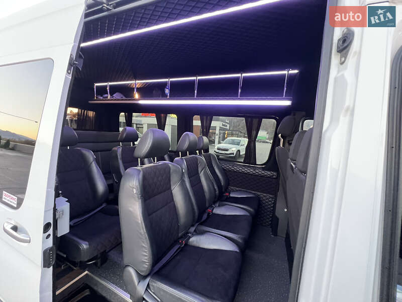 Микроавтобус Mercedes-Benz Sprinter 2019 в Хусте фото 77 Микроавтобус Mercedes-Benz Sprinter 2019 в Хусте