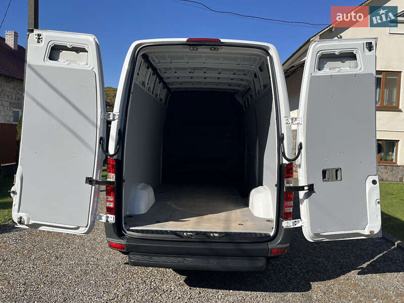 Вантажний фургон Mercedes-Benz Sprinter 2013 в Виноградові