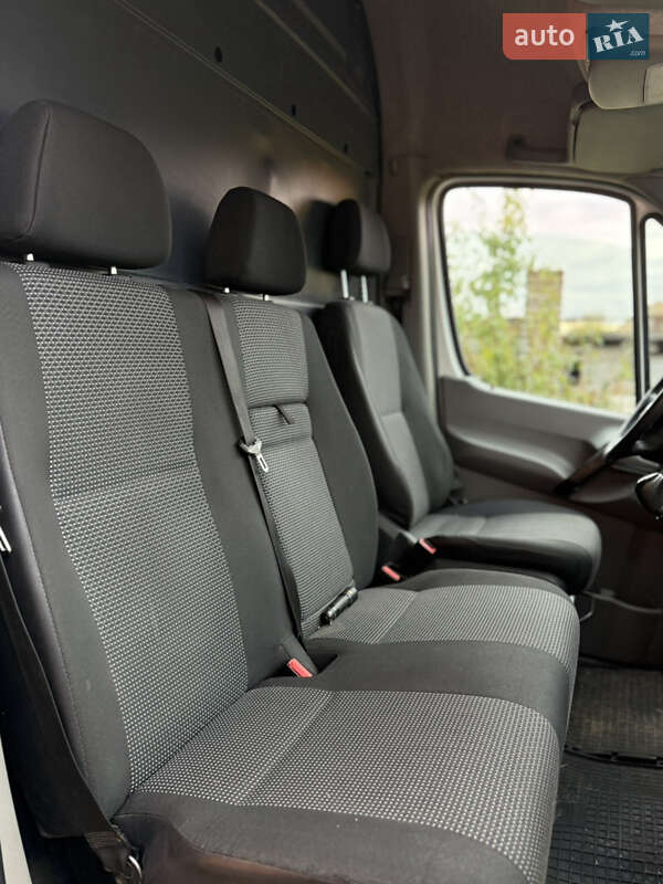 Грузовой фургон Mercedes-Benz Sprinter 2013 в Радомышле