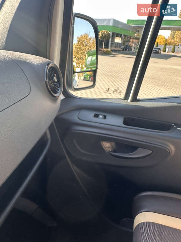 Туристический / Междугородний автобус Mercedes-Benz Sprinter 2022 в Одессе