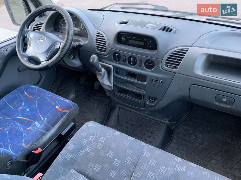Грузопассажирский фургон Mercedes-Benz Sprinter 2006 в Измаиле