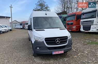 Грузовой фургон Mercedes-Benz Sprinter 2019 в  фото 3 Грузовой фургон Mercedes-Benz Sprinter 2019 в
