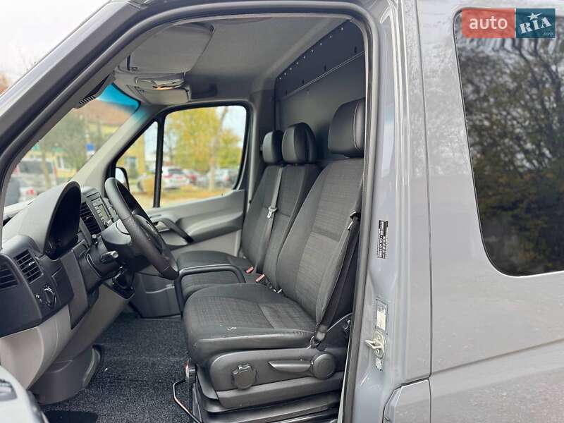 Микроавтобус Mercedes-Benz Sprinter 2017 в Калуше фото 15 Микроавтобус Mercedes-Benz Sprinter 2017 в Калуше