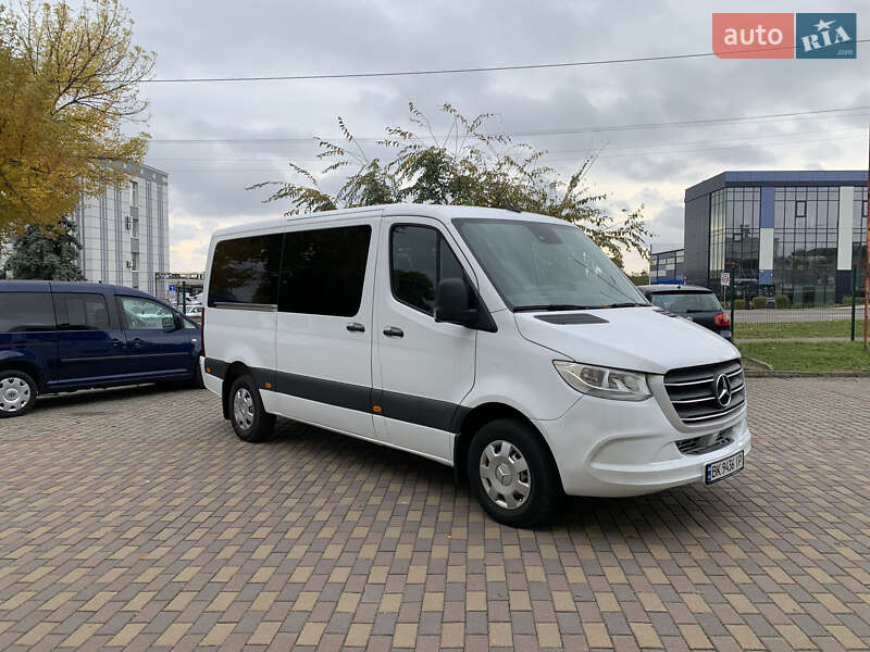 Мікроавтобус Mercedes-Benz Sprinter 2022 в Рівному фото 4 Мікроавтобус Mercedes-Benz Sprinter 2022 в Рівному