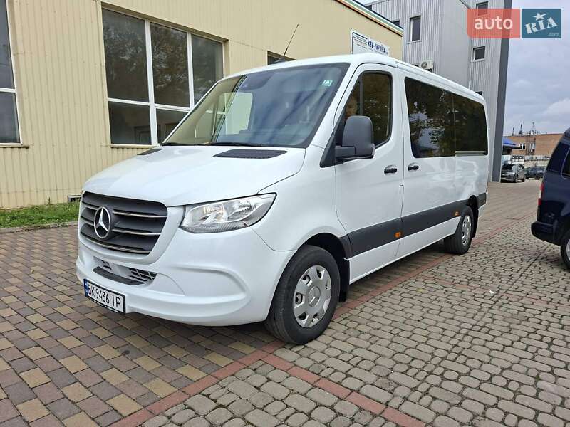 Мікроавтобус Mercedes-Benz Sprinter 2022 в Рівному фото 16 Мікроавтобус Mercedes-Benz Sprinter 2022 в Рівному