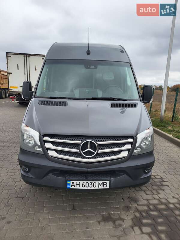 Микроавтобус Mercedes-Benz Sprinter 2018 в Днепре фото Микроавтобус Mercedes-Benz Sprinter 2018 в Днепре