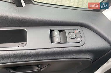Грузовой фургон Mercedes-Benz Sprinter 2019 в  фото 24 Грузовой фургон Mercedes-Benz Sprinter 2019 в