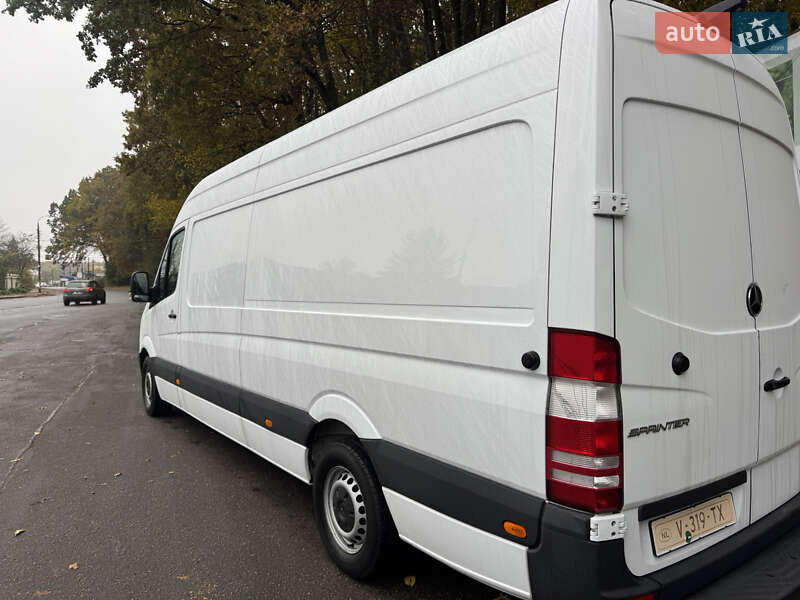 Грузовой фургон Mercedes-Benz Sprinter 2016 в Виннице