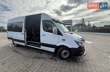 Микроавтобус Mercedes-Benz Sprinter 2011 в  фото 3 Микроавтобус Mercedes-Benz Sprinter 2011 в