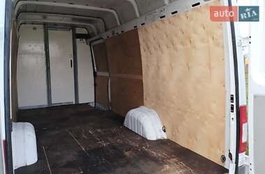 Вантажний фургон Mercedes-Benz Sprinter 2004 в 