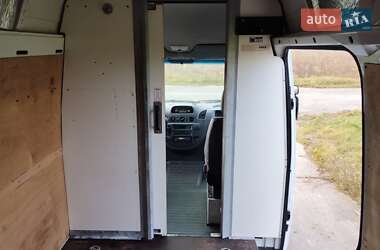 Вантажний фургон Mercedes-Benz Sprinter 2004 в 