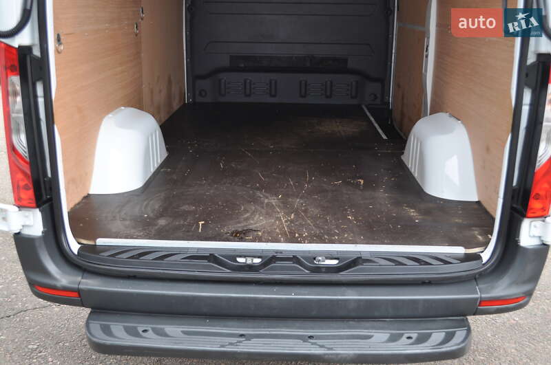 Грузовой фургон Mercedes-Benz Sprinter 2021 в Киеве