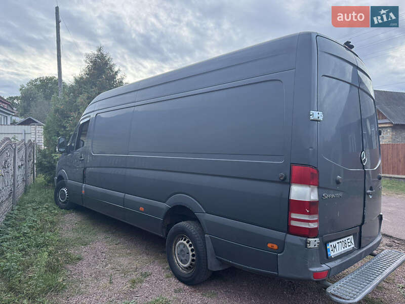 Вантажний фургон Mercedes-Benz Sprinter 2011 в Овручі фото 4 Вантажний фургон Mercedes-Benz Sprinter 2011 в Овручі