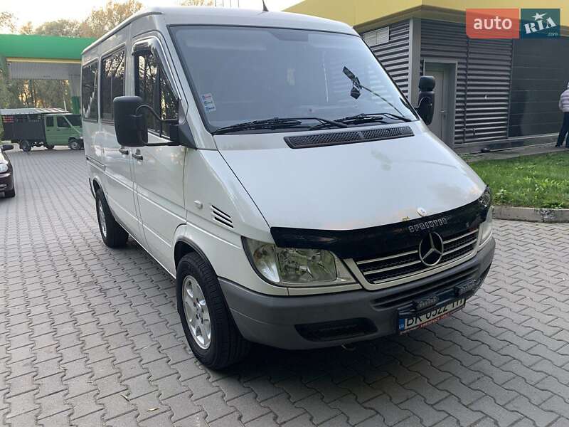Mercedes-Benz Sprinter 2004