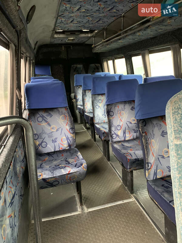 Мікроавтобус Mercedes-Benz Sprinter 1998 в Ржищеві