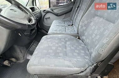 Вантажний фургон Mercedes-Benz Sprinter 2004 в  фото 22 Вантажний фургон Mercedes-Benz Sprinter 2004 в