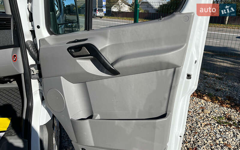 Вантажний фургон Mercedes-Benz Sprinter 2016 в Коломиї фото 21 Вантажний фургон Mercedes-Benz Sprinter 2016 в Коломиї