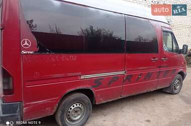 Микроавтобус Mercedes-Benz Sprinter 2001 в  фото 13 Микроавтобус Mercedes-Benz Sprinter 2001 в