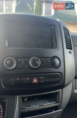 Грузопассажирский фургон Mercedes-Benz Sprinter 2008 в  фото 9 Грузопассажирский фургон Mercedes-Benz Sprinter 2008 в