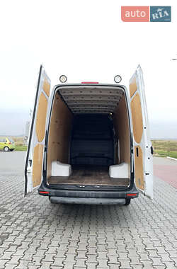 Грузовой фургон Mercedes-Benz Sprinter 2019 в  фото 7 Грузовой фургон Mercedes-Benz Sprinter 2019 в