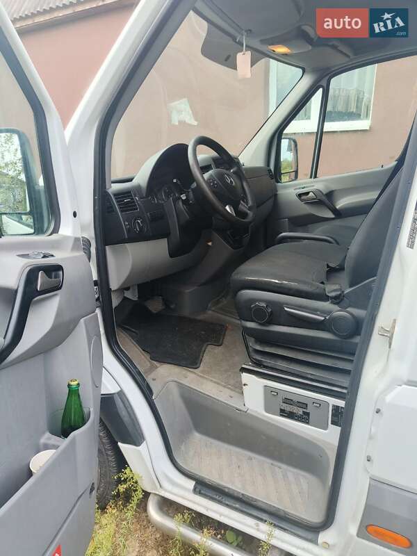 Грузовой фургон Mercedes-Benz Sprinter 2016 в Рокитном фото 20 Грузовой фургон Mercedes-Benz Sprinter 2016 в Рокитном