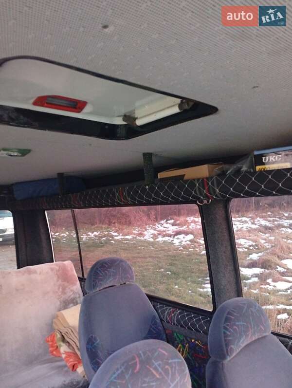 Микроавтобус Mercedes-Benz Sprinter 1996 в Калуше