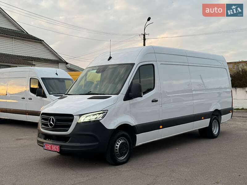 Вантажний фургон Mercedes-Benz Sprinter 2019 в Рівному