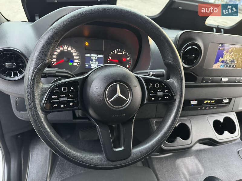 Вантажний фургон Mercedes-Benz Sprinter 2019 в Рівному