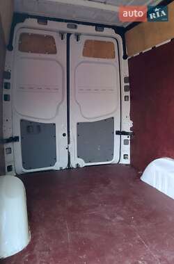 Вантажний фургон Mercedes-Benz Sprinter 2013 в 