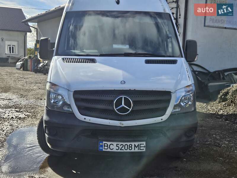 Вантажопасажирський фургон Mercedes-Benz Sprinter 2016 в Комарному