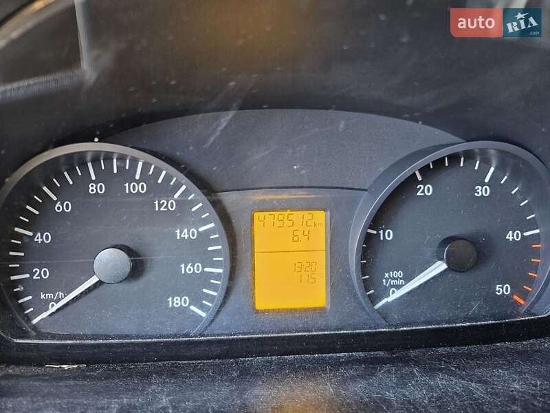 Вантажопасажирський фургон Mercedes-Benz Sprinter 2016 в Комарному