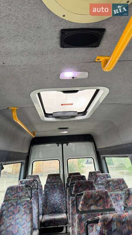 Мікроавтобус Mercedes-Benz Sprinter 1999 в Кривому Розі фото 22 Мікроавтобус Mercedes-Benz Sprinter 1999 в Кривому Розі