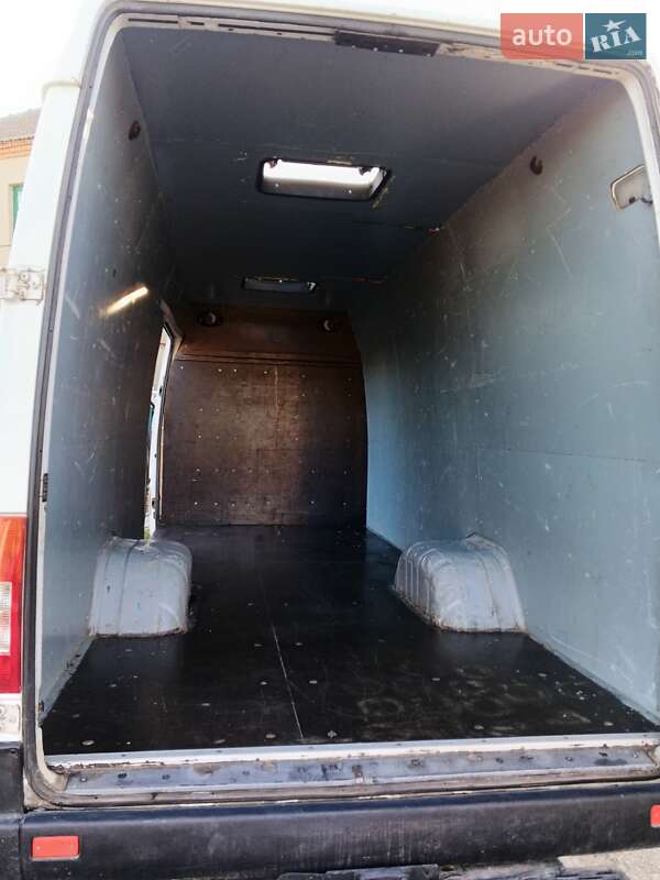 Вантажний фургон Mercedes-Benz Sprinter 2004 в Болграді фото 9 Вантажний фургон Mercedes-Benz Sprinter 2004 в Болграді