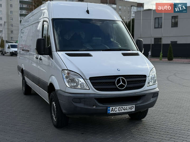 Mercedes-Benz Sprinter 2011 Mercedes-Benz Sprinter 2011