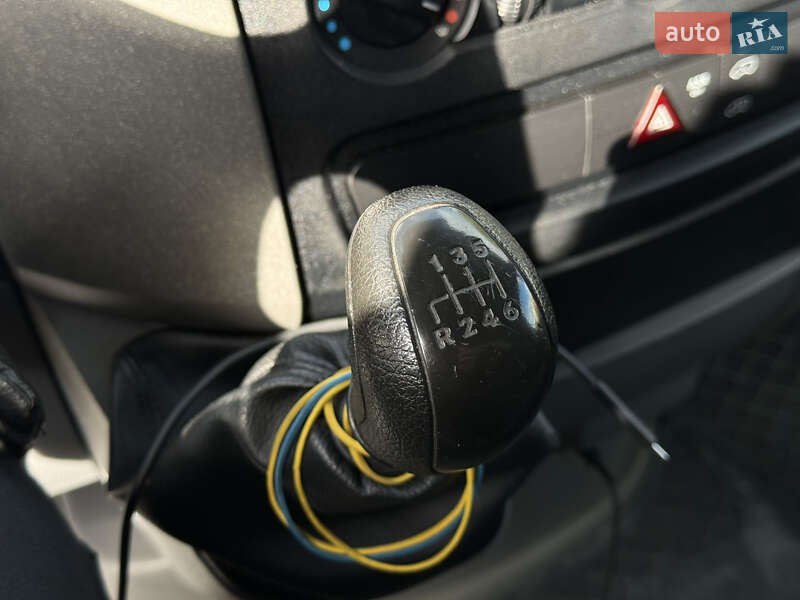 Вантажний фургон Mercedes-Benz Sprinter 2011 в Луцьку