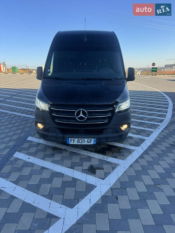 Грузовой фургон Mercedes-Benz Sprinter 2019 в Черновцах