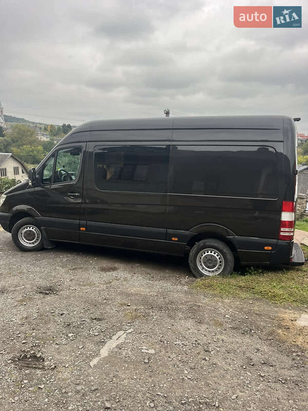 Вантажопасажирський фургон Mercedes-Benz Sprinter 2008 в Тернополі фото 2 Вантажопасажирський фургон Mercedes-Benz Sprinter 2008 в Тернополі