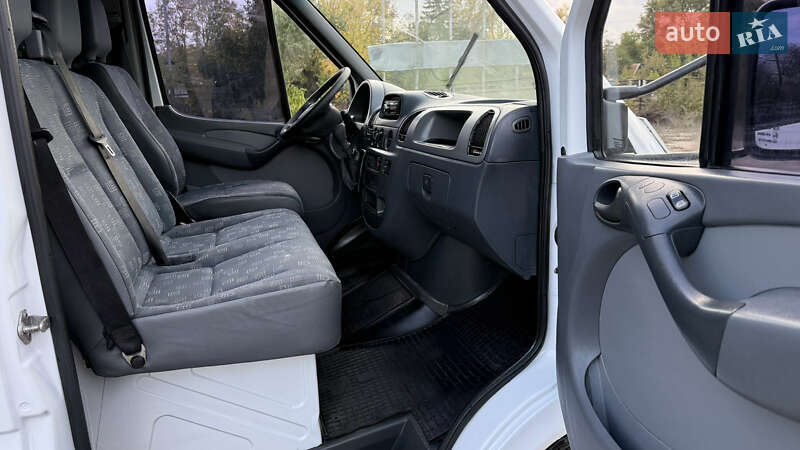 Грузовой фургон Mercedes-Benz Sprinter 2005 в Желтых Водах фото 14 Грузовой фургон Mercedes-Benz Sprinter 2005 в Желтых Водах