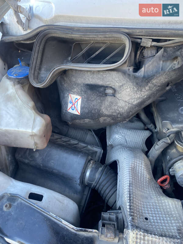 Грузопассажирский фургон Mercedes-Benz Sprinter 2003 в Тернополе фото 17 Грузопассажирский фургон Mercedes-Benz Sprinter 2003 в Тернополе