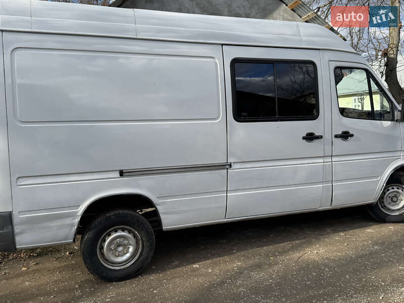 Грузовой фургон Mercedes-Benz Sprinter 2004 в Вижнице фото 3 Грузовой фургон Mercedes-Benz Sprinter 2004 в Вижнице