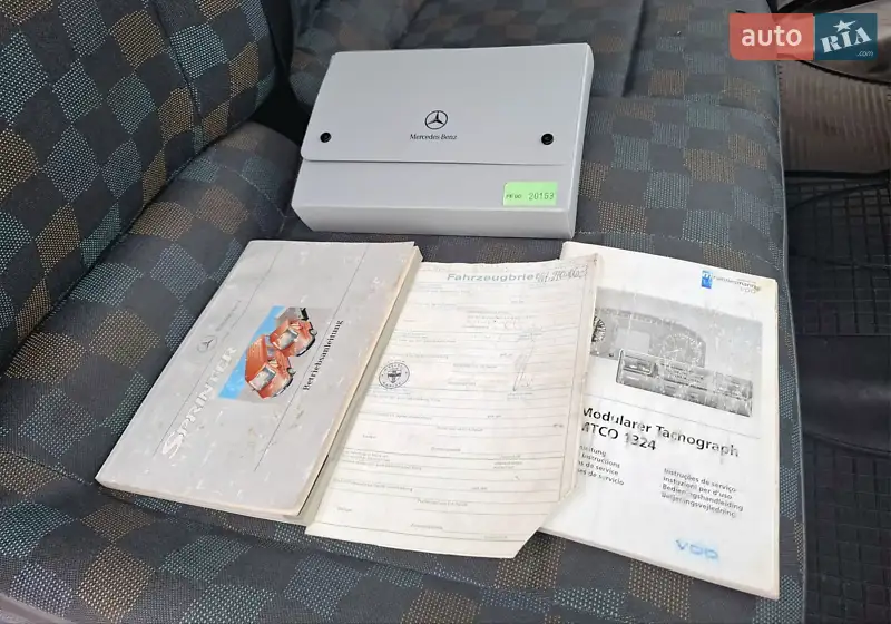 Вантажний фургон Mercedes-Benz Sprinter 2000 в Харкові документ 2 фото Вантажний фургон Mercedes-Benz Sprinter 2000 в Харкові документ