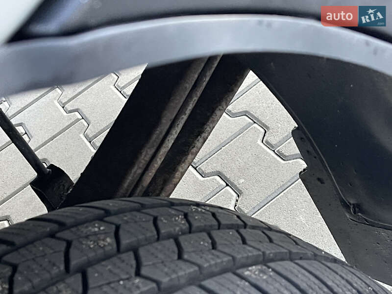 Грузовой фургон Mercedes-Benz Sprinter 2007 в Стрые