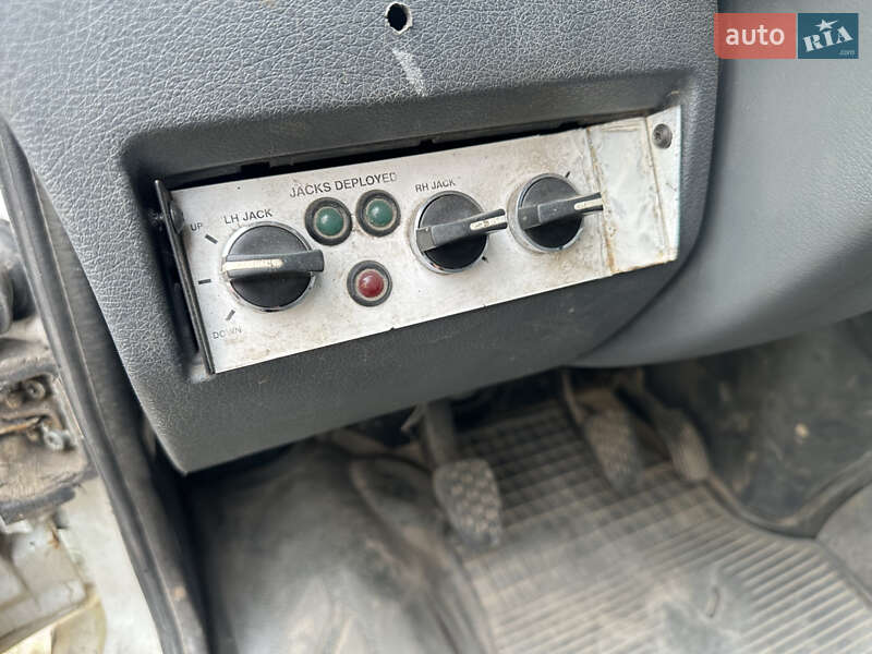 Автовышка Mercedes-Benz Sprinter 2005 в Кременчуге фото 15 Автовышка Mercedes-Benz Sprinter 2005 в Кременчуге