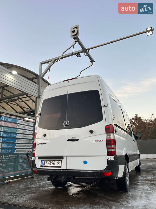 Микроавтобус Mercedes-Benz Sprinter 2012 в Городенке