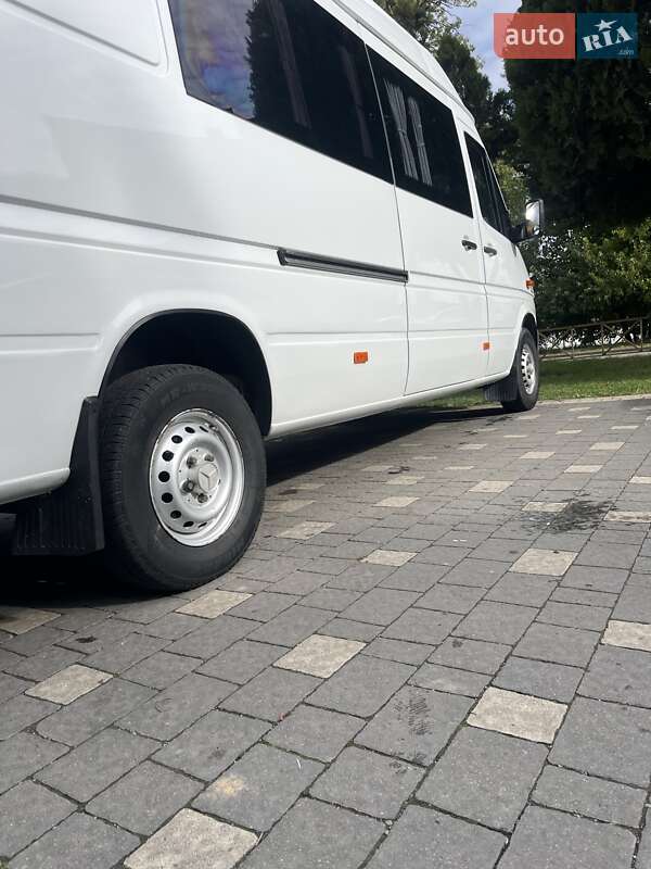 Микроавтобус Mercedes-Benz Sprinter 2005 в Виноградове фото 5 Микроавтобус Mercedes-Benz Sprinter 2005 в Виноградове