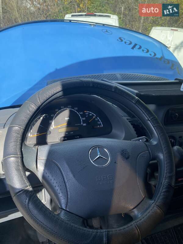 Грузопассажирский фургон Mercedes-Benz Sprinter 2004 в Могилев-Подольске